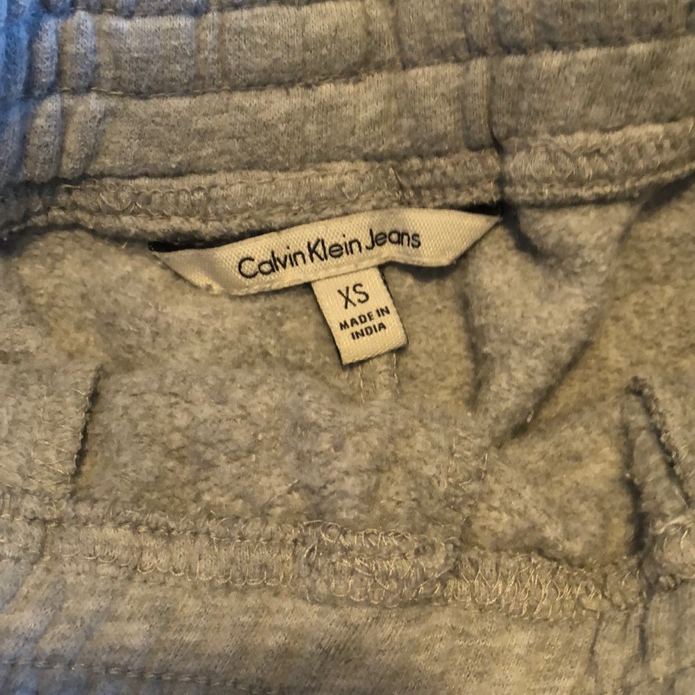 Calvin Klein Drawstring Shorts - Picture 2 of 3